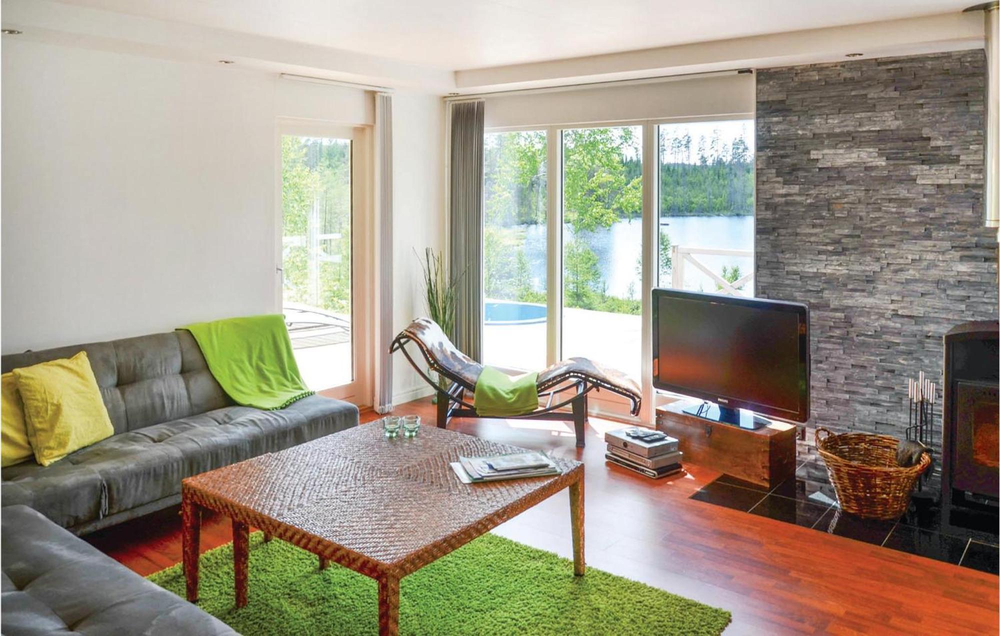 Nice Home In Sunne With Jacuzzi Alvsatern Zewnętrze zdjęcie